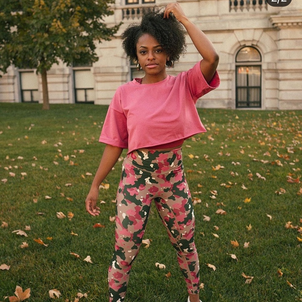 BALANCE ATHLETICA- The Muse Tee
